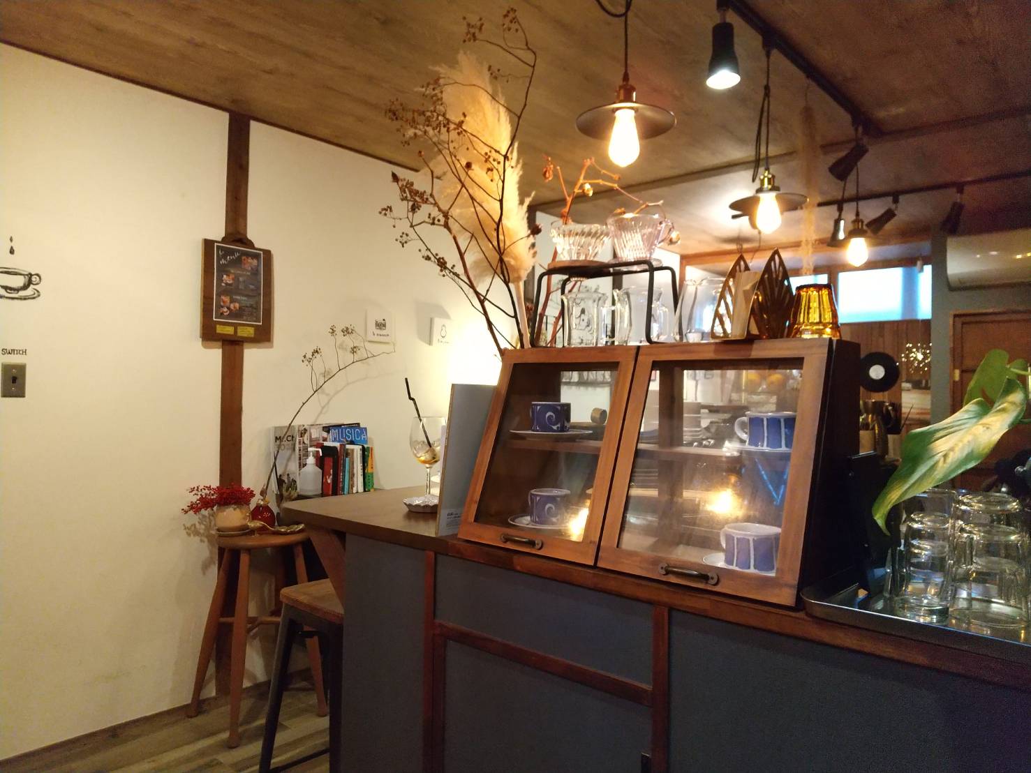 【六本松】閑静な住宅街の中にあるジャズが流れるcafe『walk side cafe』